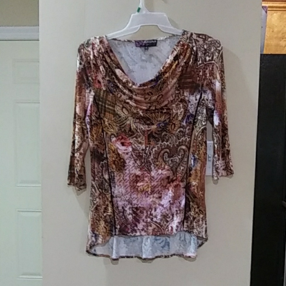 Peck & Peck Sharkbite Top